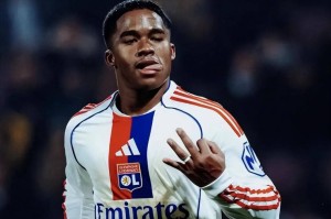 巴西神童恩德里克法甲爆发掀英超争夺战，皇马坚定留人难挡豪门虎视眈眈