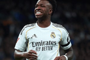 维尼修斯欧冠点球失手，接近皇马队史纪录